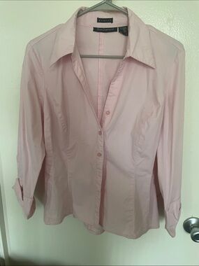 Blue Diamond Women's Light Pink Button-Down Blouse